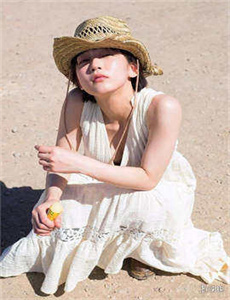 《丁香六月深婷婷激情五月-性一交一乱一交A片久久四色》