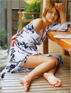 《2013新金瓶百度影音-男人非礼美女》